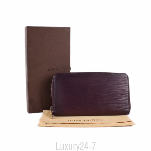 Louis Vuitton Men's EPI Zippy Organizer Long Wallet