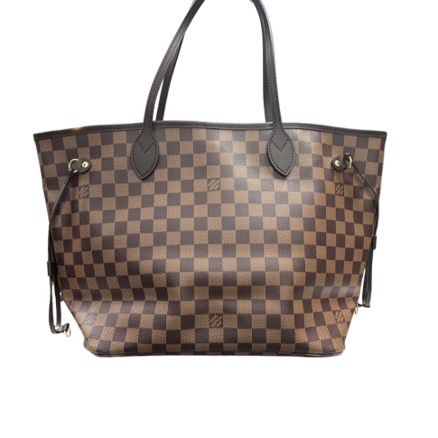 Review: Louis Vuitton Neverfull MM Damier Ebene (My very first