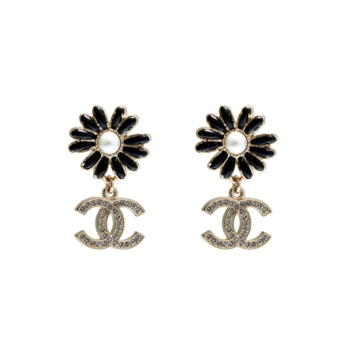 Pre-Loved Chanel Gold Plated Clip On Earrings - TK Maxx UK