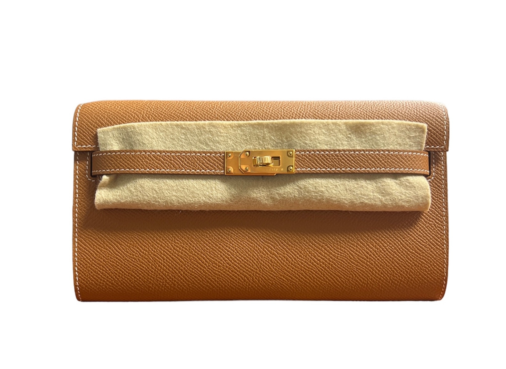 Shop HERMES Kelly 【HERMES】Kelly To Go Epsom Gold Silver Hardware Z Stamp by  Aplus2020