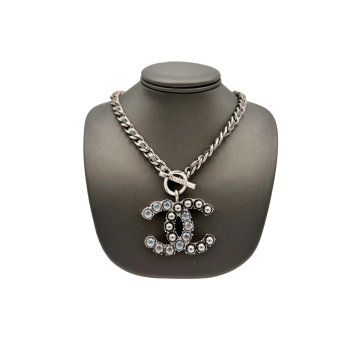 17B Chanel Pearl & Silver Ruthenium Short CC Necklace Choker Necklace